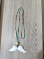 Collier diffuseur en plâtre en forme d'ailes d'ange qui peut être accroché, chaine verte à feuilles dorées!